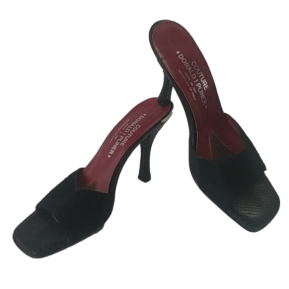 Women's Couture Donald J Pliner size 7.5M black with red soles